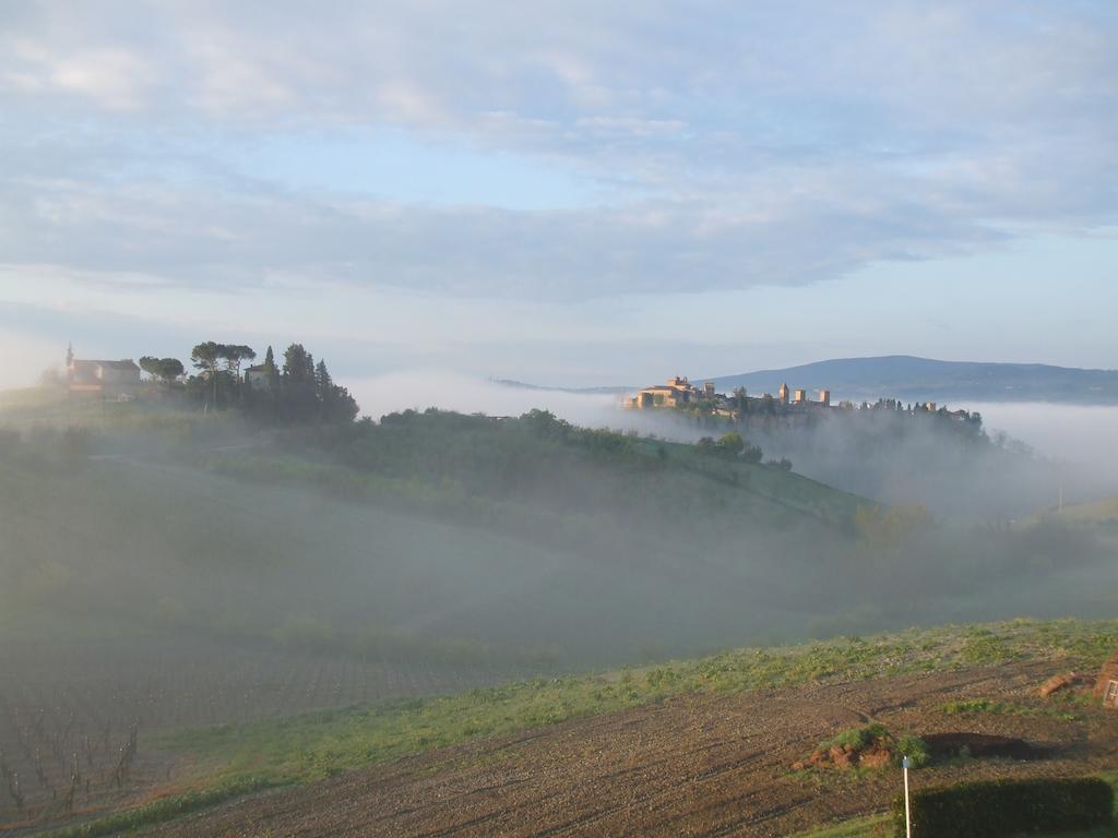 Agriturismo Il Torrione 체르탈도 외부 사진