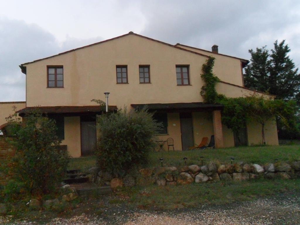 Agriturismo Il Torrione 체르탈도 외부 사진