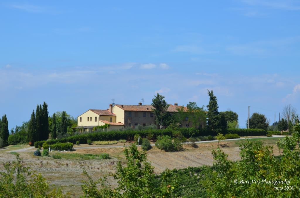 Agriturismo Il Torrione 체르탈도 외부 사진
