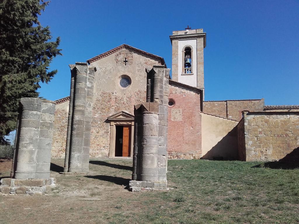 체르탈도 Agriturismo Il Torrione 빌라 외부 사진