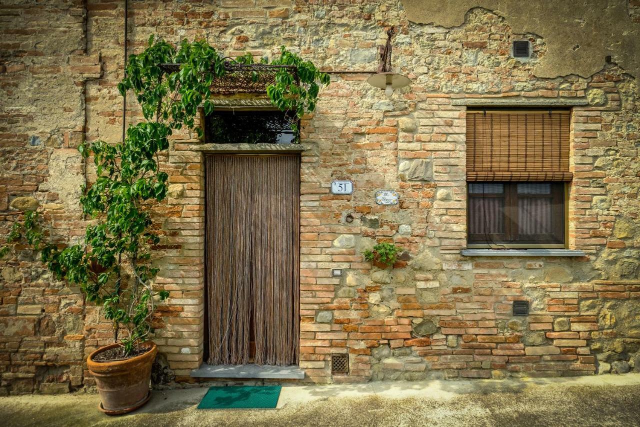 Agriturismo Il Torrione 체르탈도 외부 사진