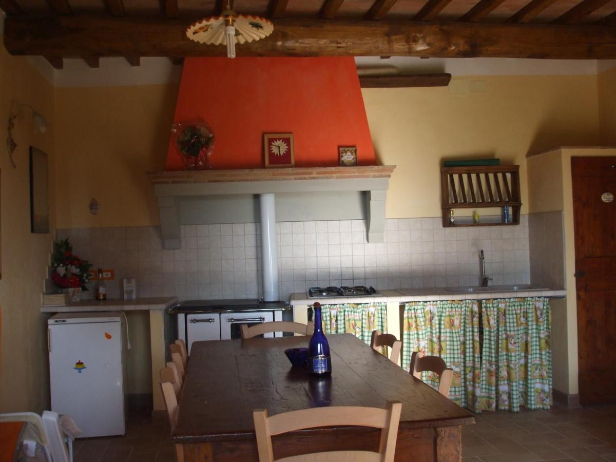 Agriturismo Il Torrione 체르탈도 객실 사진